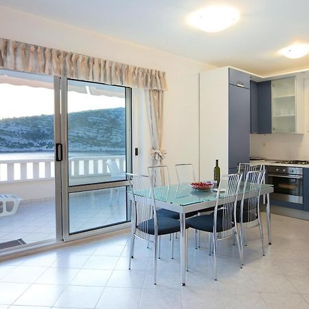 Apartments By The Sea Razanj, Rogoznica - 7484 Exteriör bild